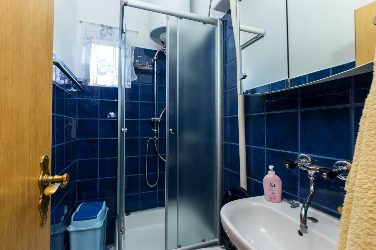 Apartments Toni With Free Parking Kastela Ngoại thất bức ảnh